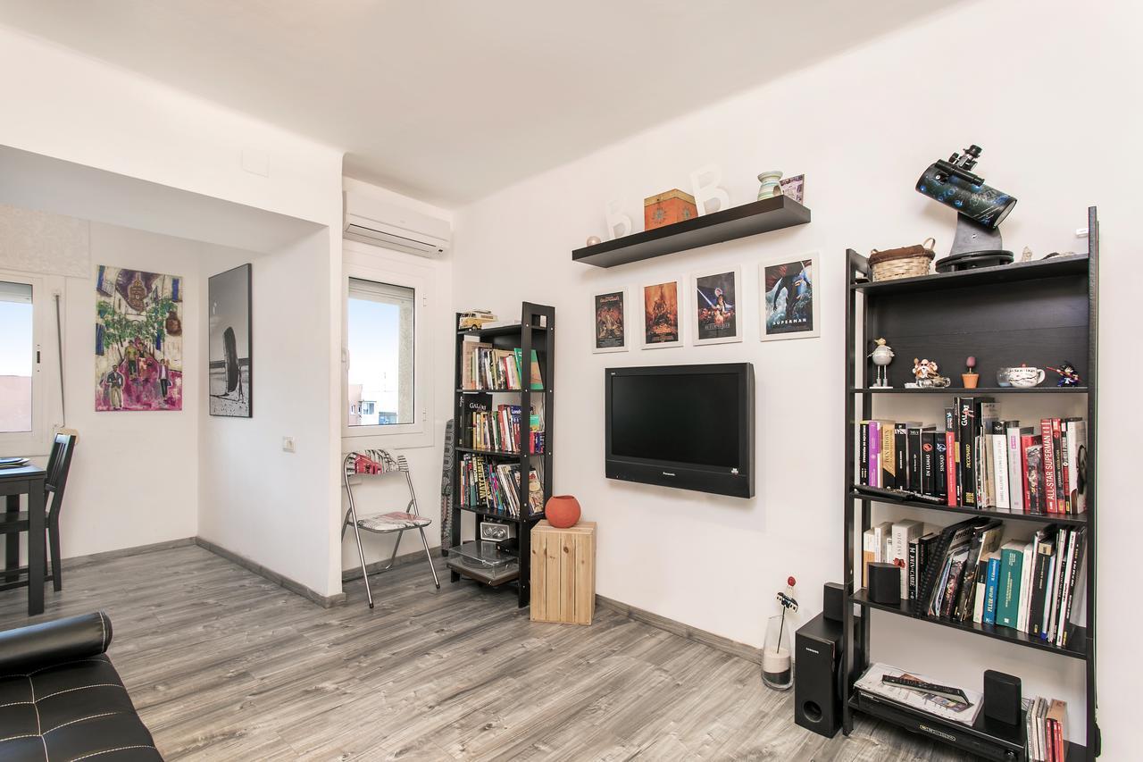 Apartamento Baba L'Hospitalet de Llobregat Exteriér fotografie