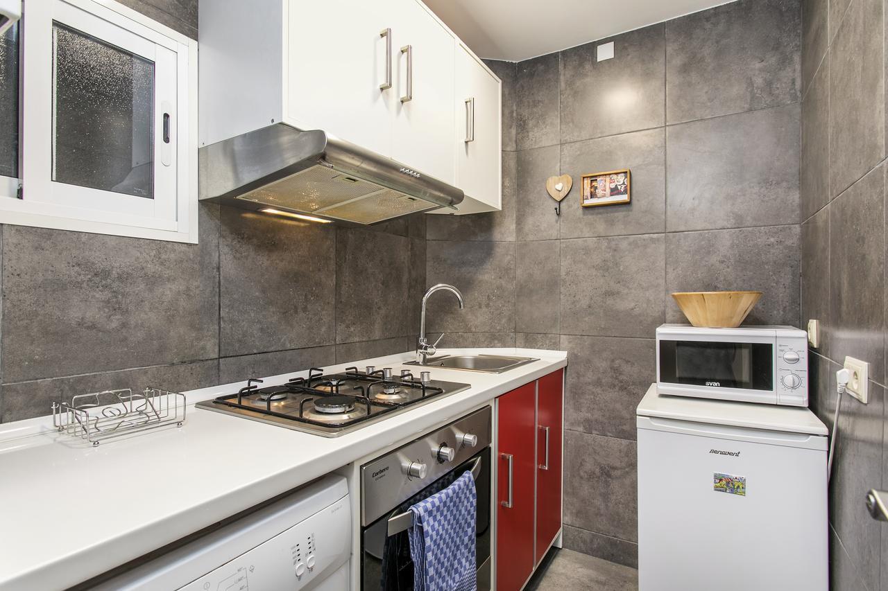 Apartamento Baba L'Hospitalet de Llobregat Exteriér fotografie