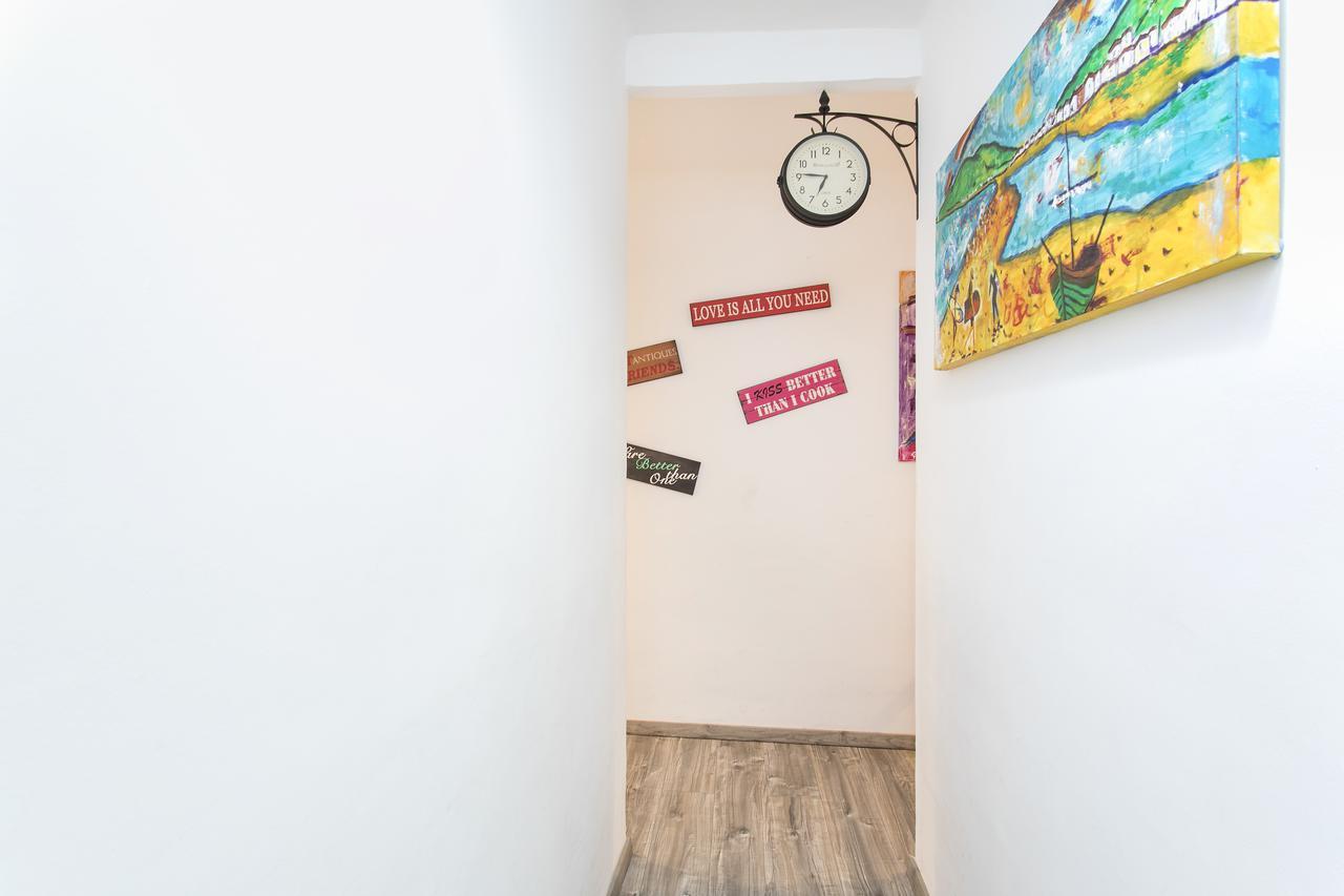 Apartamento Baba L'Hospitalet de Llobregat Exteriér fotografie
